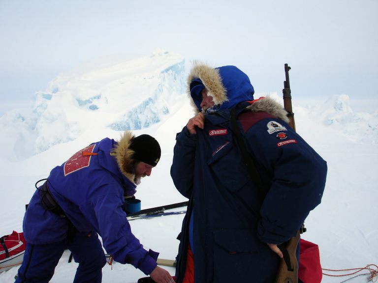 Picture of gun on North Pole.