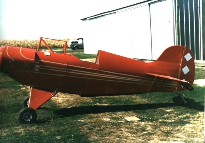 Here's the Pitts fuselage ready to be painted.  This is one of the greatest homebuilt airplanes