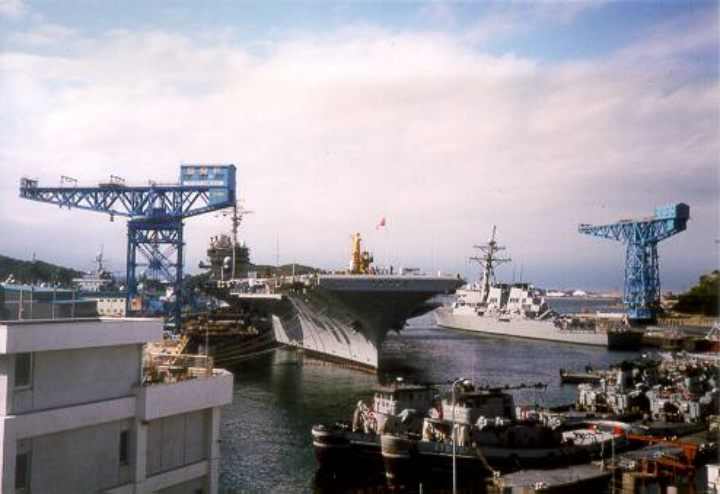 the uss kitty hawk in yokosuka, japan